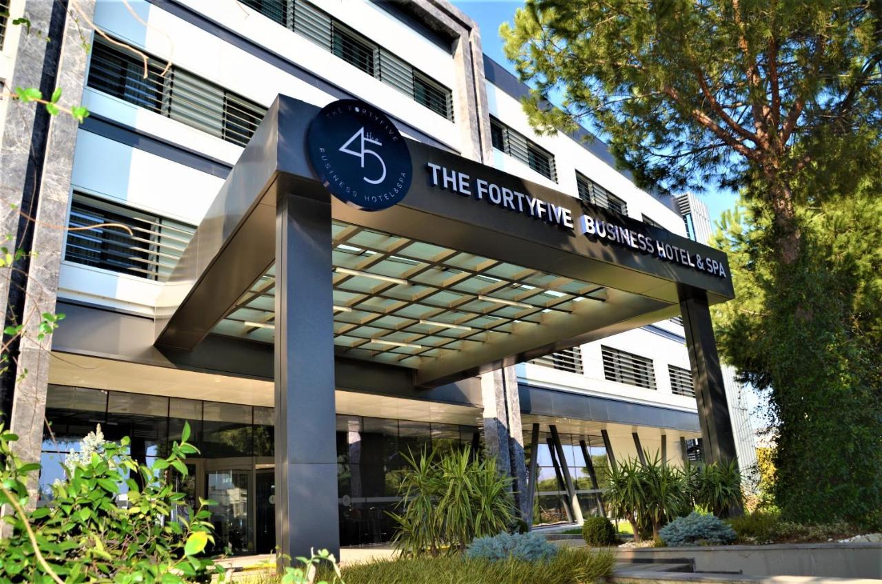The Fortyfive Business Hotel & Spa มานิซา ภายนอก รูปภาพ