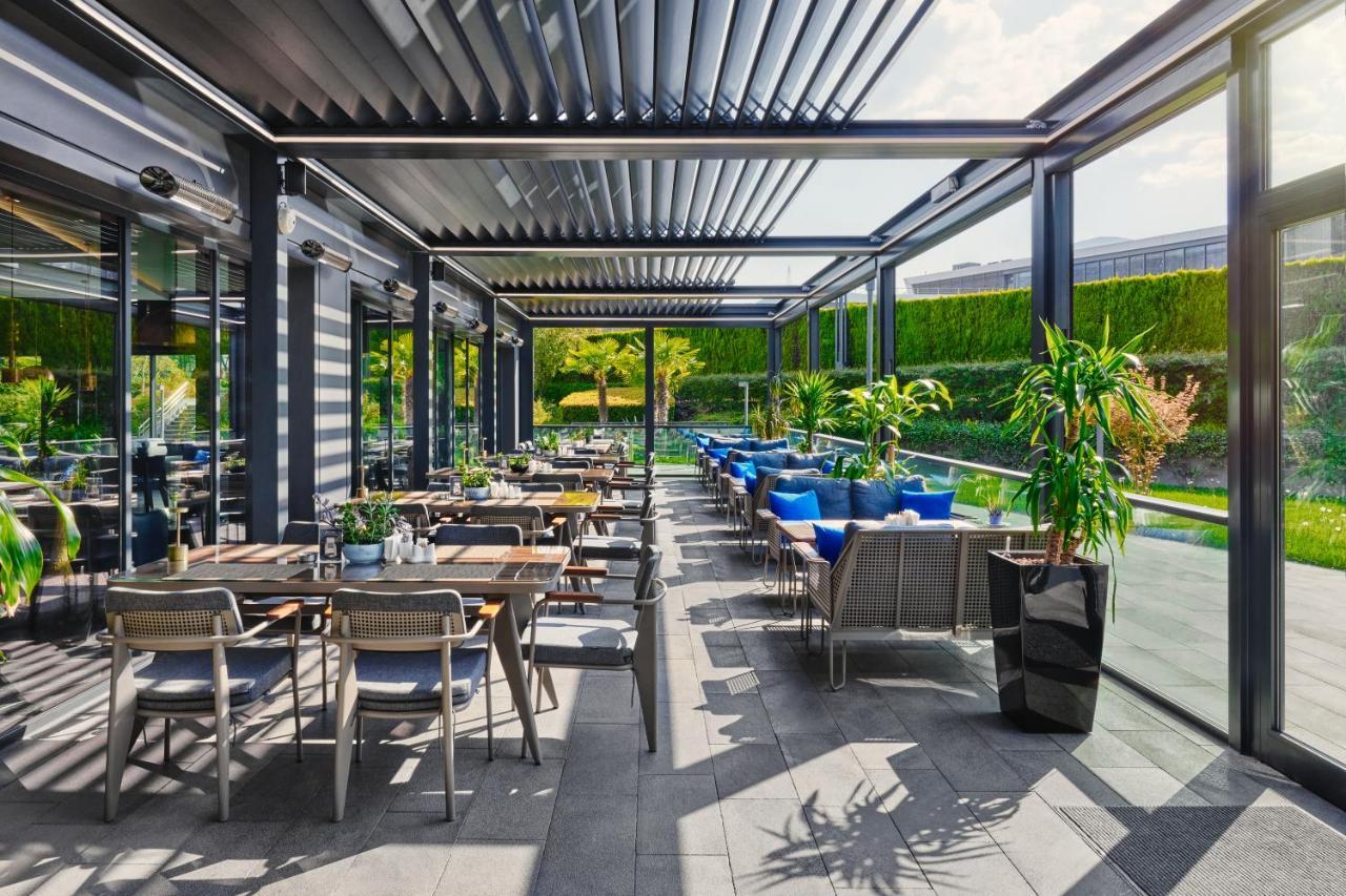 The Fortyfive Business Hotel & Spa มานิซา ภายนอก รูปภาพ