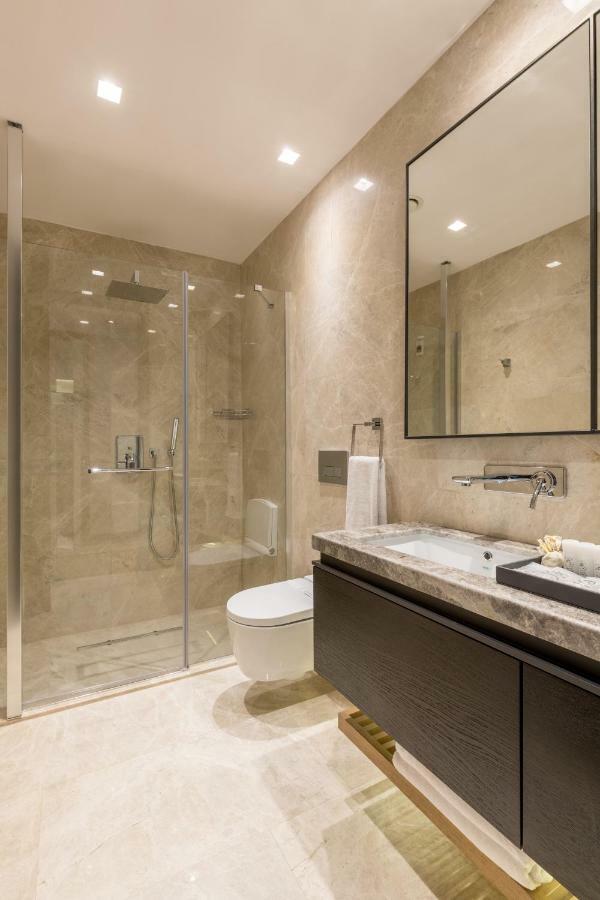 The Fortyfive Business Hotel & Spa มานิซา ภายนอก รูปภาพ