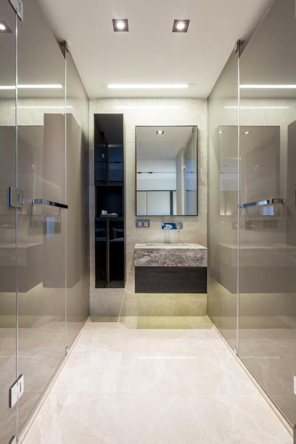 The Fortyfive Business Hotel & Spa มานิซา ภายนอก รูปภาพ