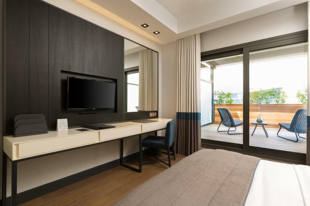 The Fortyfive Business Hotel & Spa มานิซา ภายนอก รูปภาพ